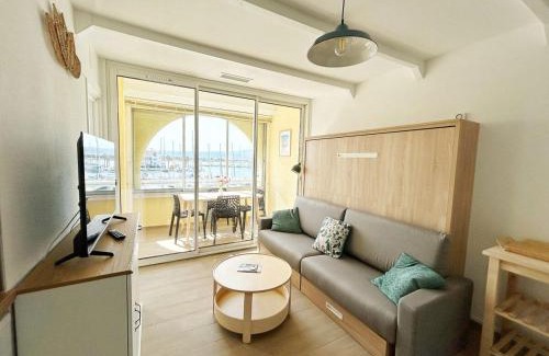 Port Leucate Apartment | Les Terrasses du Port - VUE Port - Wifi - Parking - Clim