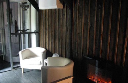 Beaulieu-les-Loches Bed & Breakfast | Les Troglos de Beaulieu