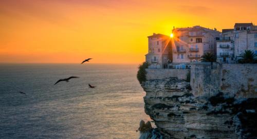 Bravone Villa | Les villas de Bagheera, oasis naturiste