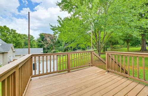 Belmont Historic District House | Less Than 1 Mi to River and Downtown Belmont Cozy Cottage