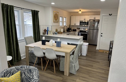 Wooded Estates House | Less than a mile to ND Campus!