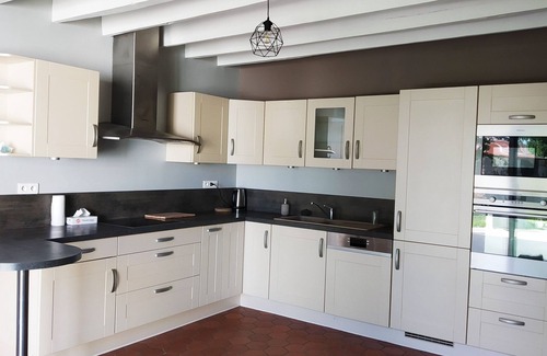 Les Villages Voveens House | Less than 1 hour from Paris in the countryside. Pets welcome!