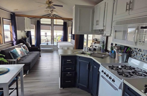 Sherkston Cottage | Let's create Memories where FUN is LIFE at Sherkston Shores Resort.