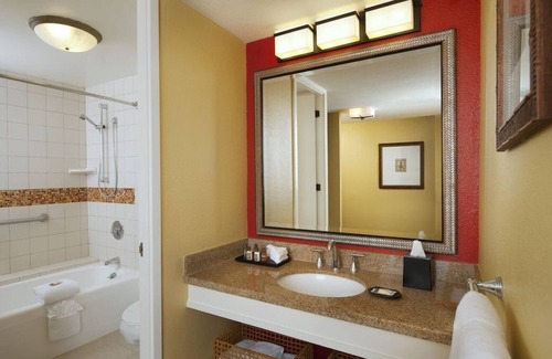Keauhou House | Let's runaway to the Island! Spa, Game Room, Near Pahoehoe Beach Park