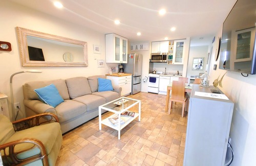 Lewes Condo | LEWES BEACH-WATERFRONT GETAWAY.WONDERFUL 2-BED/2-BA.POOL-WIFI- LARGE BALCONY