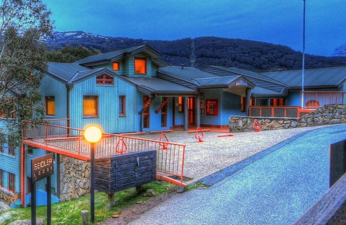 Thredbo Apartment | Lhotsky 8 -1 bedroom studio in the heart of Thredbo