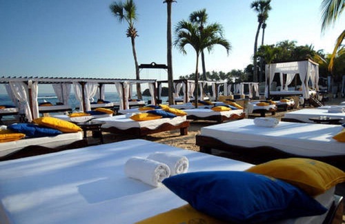 Los Brazos Apartment | LHVC- 2 Bedroom Presidential Suite, Chairmans- LOWEST ALL INCLUSIVE VIP Gold