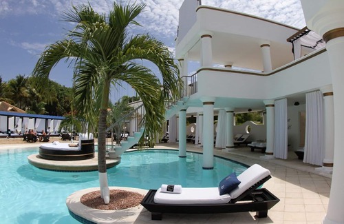 Los Brazos Apartment | LHVC- 2 Bedroom Presidential Suite, Chairmans- LOWEST ALL INCLUSIVE VIP Gold