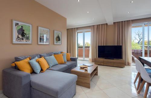 Corfu Town Apartment | Lia's Home Two