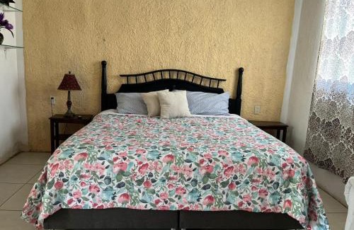 Zapopan House | Liah Amplio y Cómodo cuarto privado en Zapopan