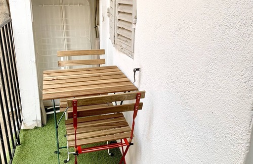 Thiers Apartment | Liberté: fully-equipped 2-room apartment in city center