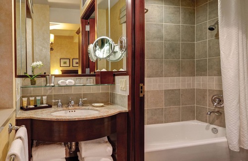 Midtown East Hotel | Library Hotel by Library Hotel Collection