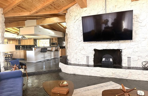 Paradise House | Licensed Gated Estate with Private Pool and Tennis Court!
