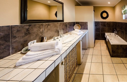 St. Lucia Cabin | Lidiko Lodge