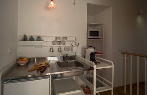 Manarola Apartment | Liersena Sea View Mini Villa with AC