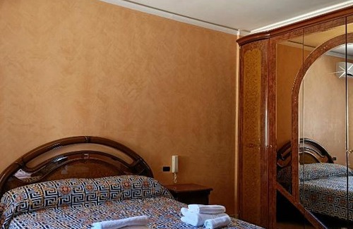 Scilla House | Life Home