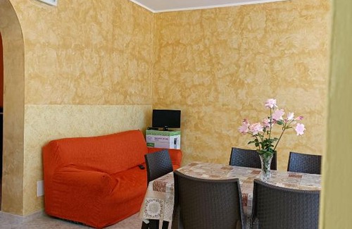 Scilla House | Life Home