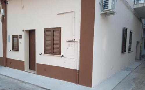 Bernalda House | Life to Home