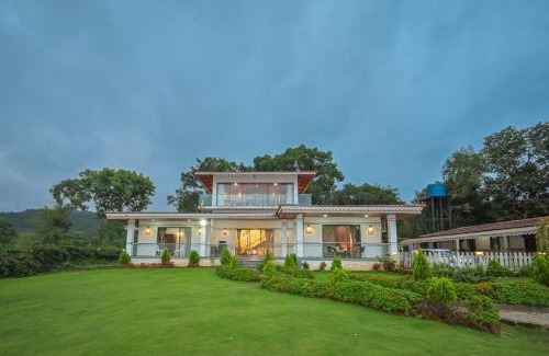 Lonavala House | Lifeline Villas - Exquisite Pawna Lakeview Estate with Expansive Infinity Pool