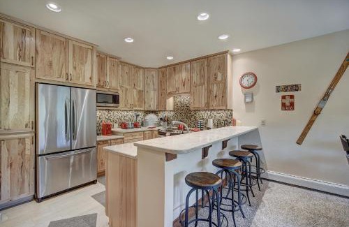 Four O'Clock Villa | Liftside Retreat
