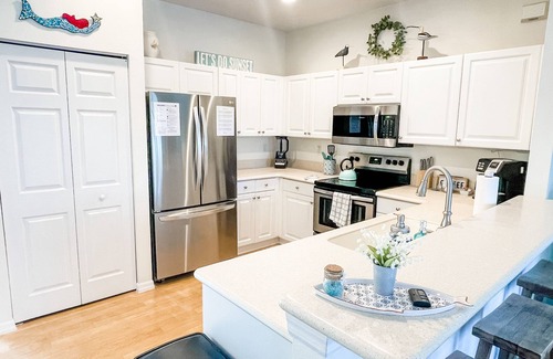 Bradenton Beach House | Light & Airy Townhome with Beach, Bay, & Pool views from deck!