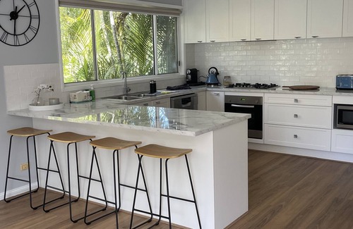 Macquarie Hills House | Light and roomy, home away from home