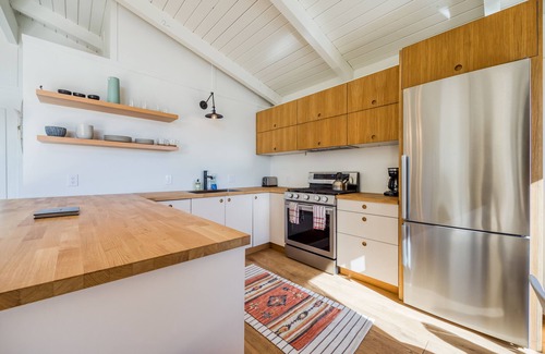 Idyllwild House | Light & bright cabin with large deck, private hot tub & gorgeous views