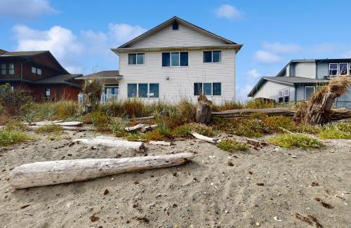 Sequim House | Lighthouse Manor