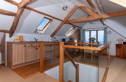 Goodwick House | Lighthouse Watch