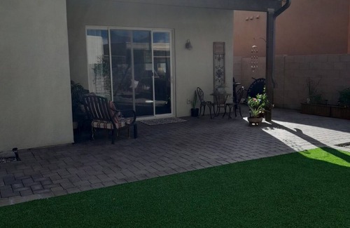 Tucson House | Like new Eastside home, 3 bedroom, 2 full bath, plus 2-car garage