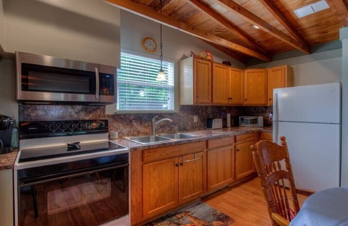 Marble Falls House | Lil Granny's Lake House - 750 square feet home in a quiet subdivision on Lake LBJ