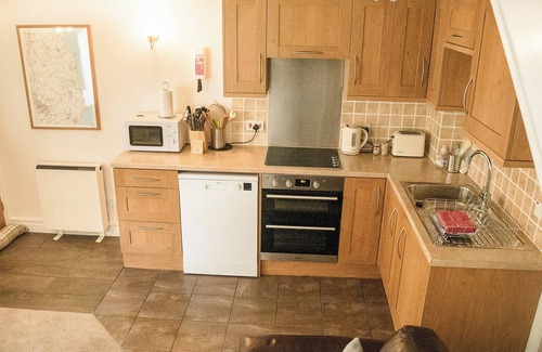 Dunstan Cottage | Lilac Cottage Dunstan