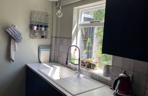 Whitstable House | Lilly Cottage - Fisherman's Cottage Whitstable