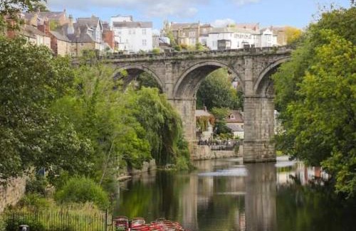 Knaresborough Apartment | Lilly Pad
