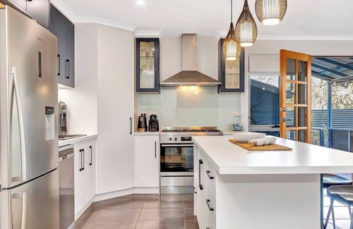 McLaren Vale Cottage | Lily Rose Cottage A McLaren Vale Family Hideaway