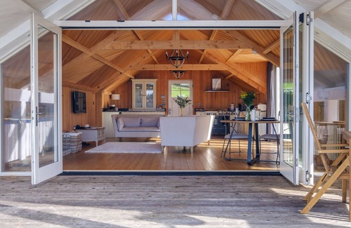 Killington Cottage | Lilymere Boat House