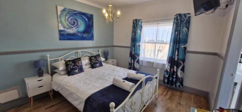 West Cliff Hotel | LilyRose Hotel
