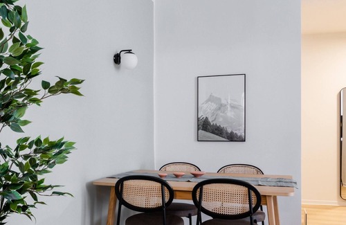 Klagenfurt am Woerthersee Apartment | limehome Klagenfurt Goessgasse | One-Bedroom Suite