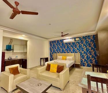 Gurugram Apartment | Lime Tree Service Apartment Golf Course Road, Gurgaon