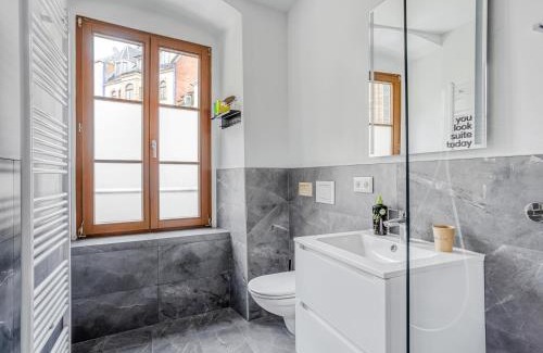 Zwickau Apartment | Limehome Zwickau Hauptmarkt