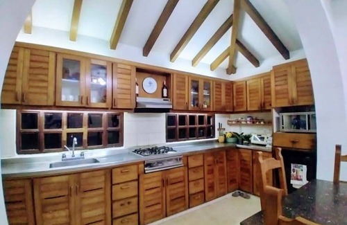 Fusagasuga House | Linda Country House - WIFI | Smart TV | NETFLIX