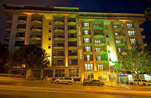 Buyukcekmece Hotel | Lion City Hotel