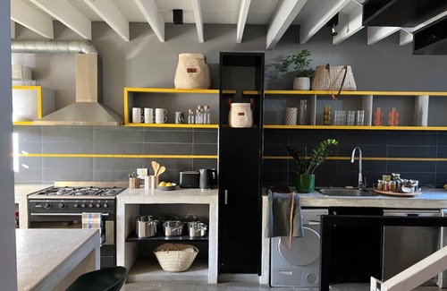 Bo'Kaap House | Lion House in Bo Kaap - Number 53