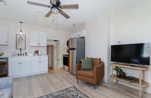 Wichita House | Lions Lair - 1 BR 1 BA Home Coffee Smrt TV Wifi