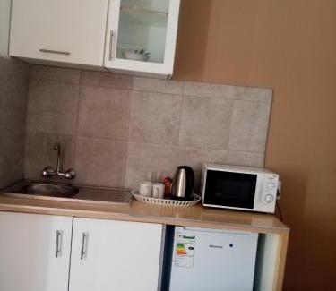 Kempton Park House | Lior-Gil accommodation-