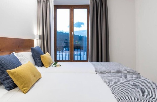 Lires Hotel | LiresCa