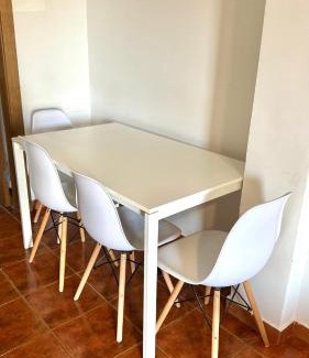 Santa Isabel Apartment | Lisboa, Central Lisbon, Charming Patio House, , WIFI, Air Conditioning, Near Metro, by IG