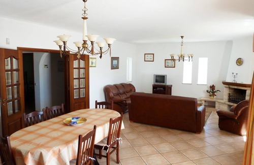 Ramalde House | LISBON for you in Portugal
