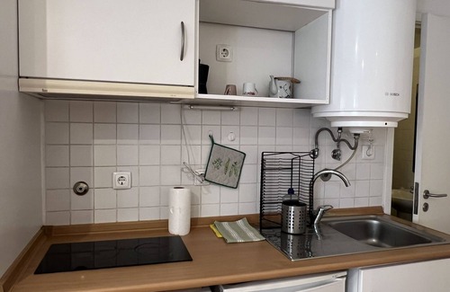 Santo Estevao Apartment | Lisbon Life Alfama III