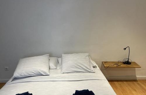 Santo Estevao Apartment | Lisbon Life Alfama III